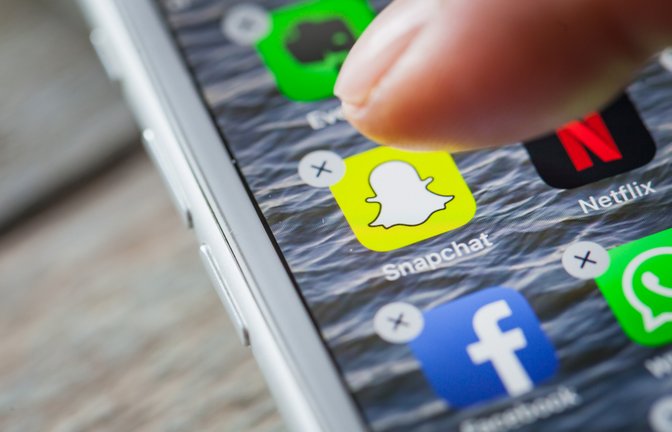 In diesem Artikel erklären wir, wie Sie Ihren Snapchat-Account löschen, deaktivieren und wieder reaktivieren. Jetzt weiterlesen!<span class='image-autor'>Foto: MichaelJayBerlin / shutterstock.com</span>