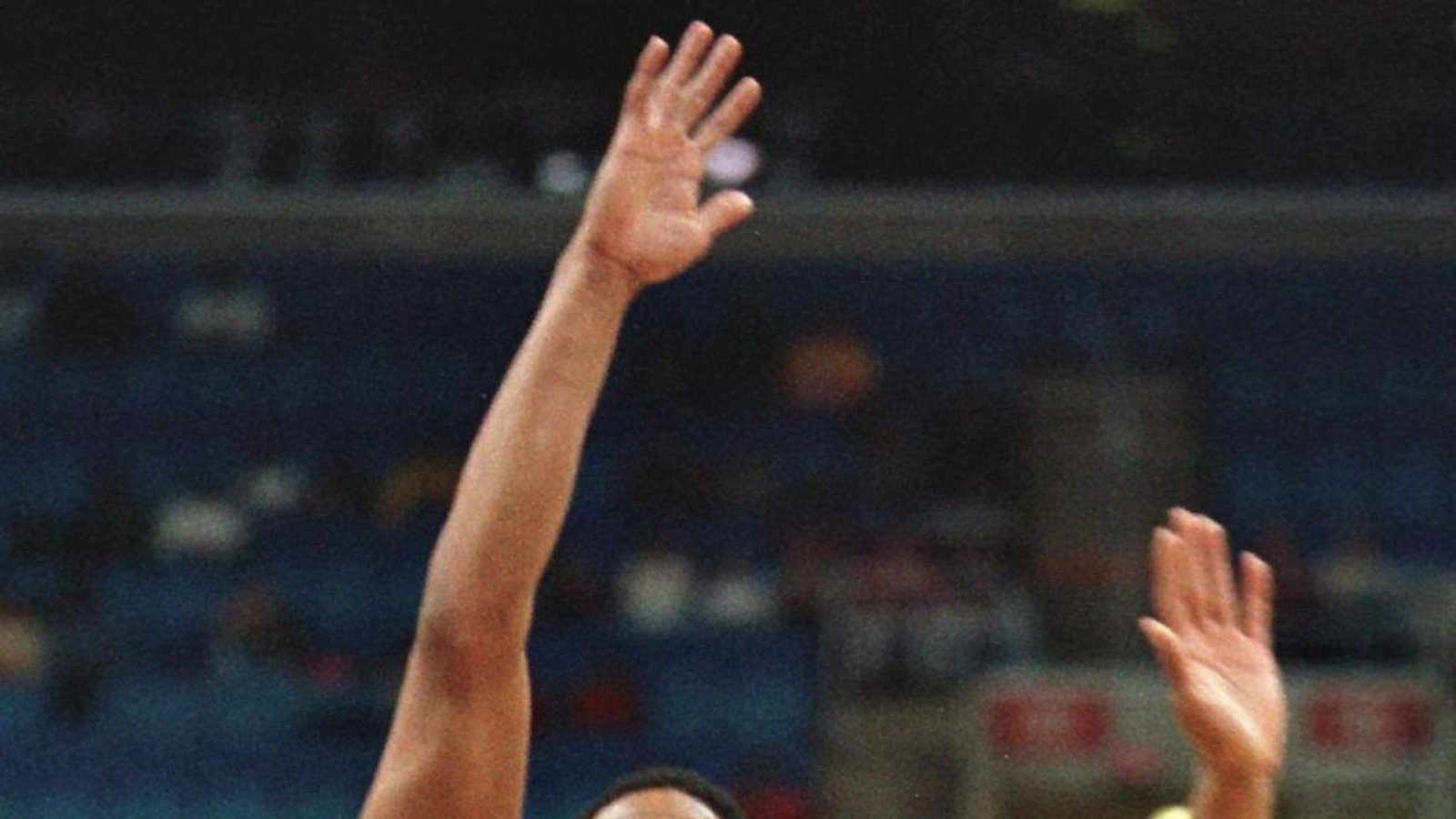John Stockton Von  1984 bis 2003 war der Star-Aufbauspieler ausschließlich für die Utah Jazz in der NBA aktiv und galt  als beständiger und zuverlässiger Aufbauspieler und Passgeber.  2009 wurde er in die Basketball Hall of Fame aufgenommen. Von 2013 bis 2015 spielte sein Sohn Michael beim Bundesligisten Riesen Ludwigsburg.Foto: dpa/David Maxwell