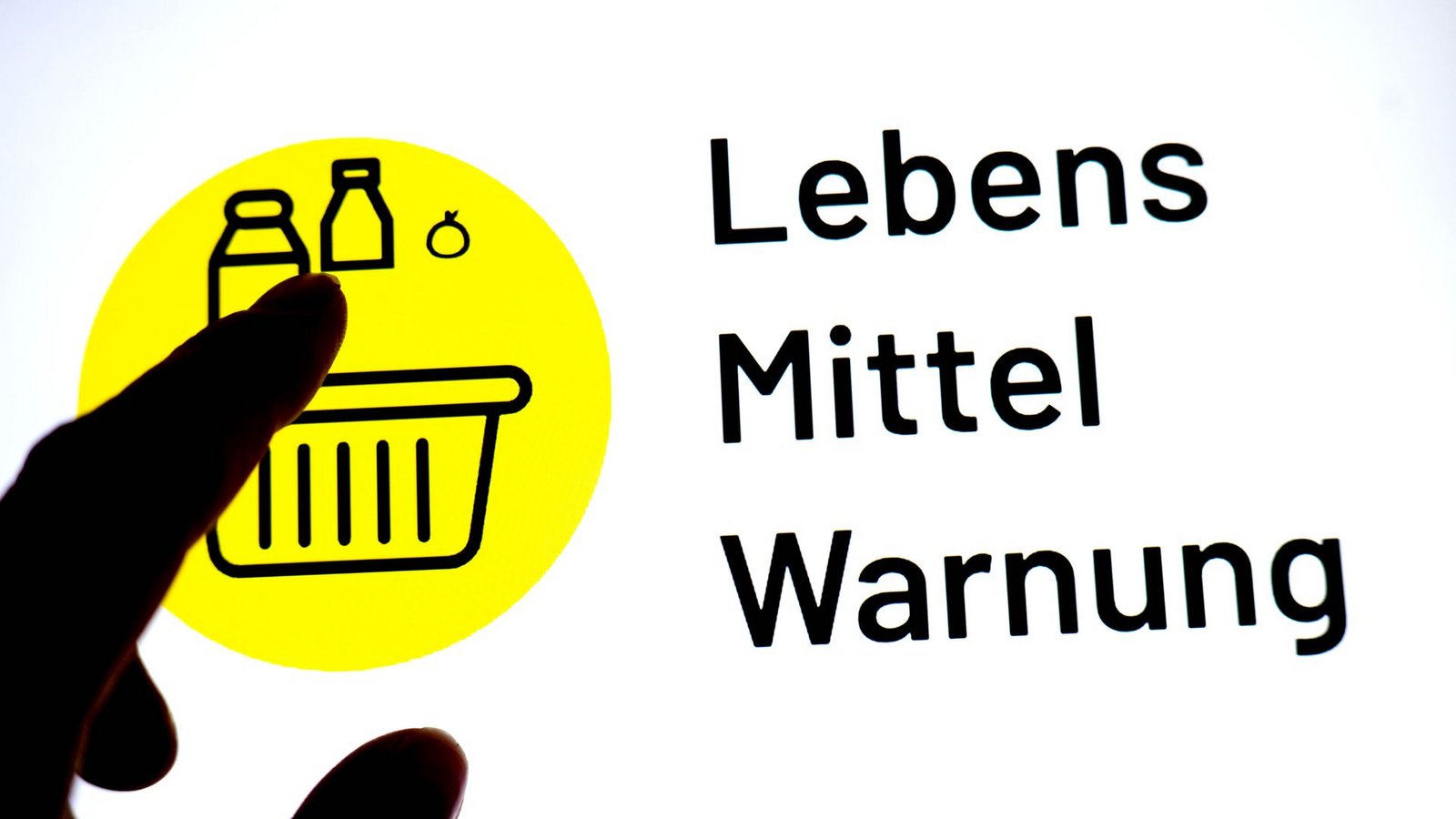 Der Rückruf erfolge vorsorglich, teilte das Unternehmen mit. (Symbolbild)Foto: Sina Schuldt/dpa Der Rückruf erfolge vorsorglich, teilte das Unternehmen mit. (Symbolbild)Foto: Sina Schuldt/dpa