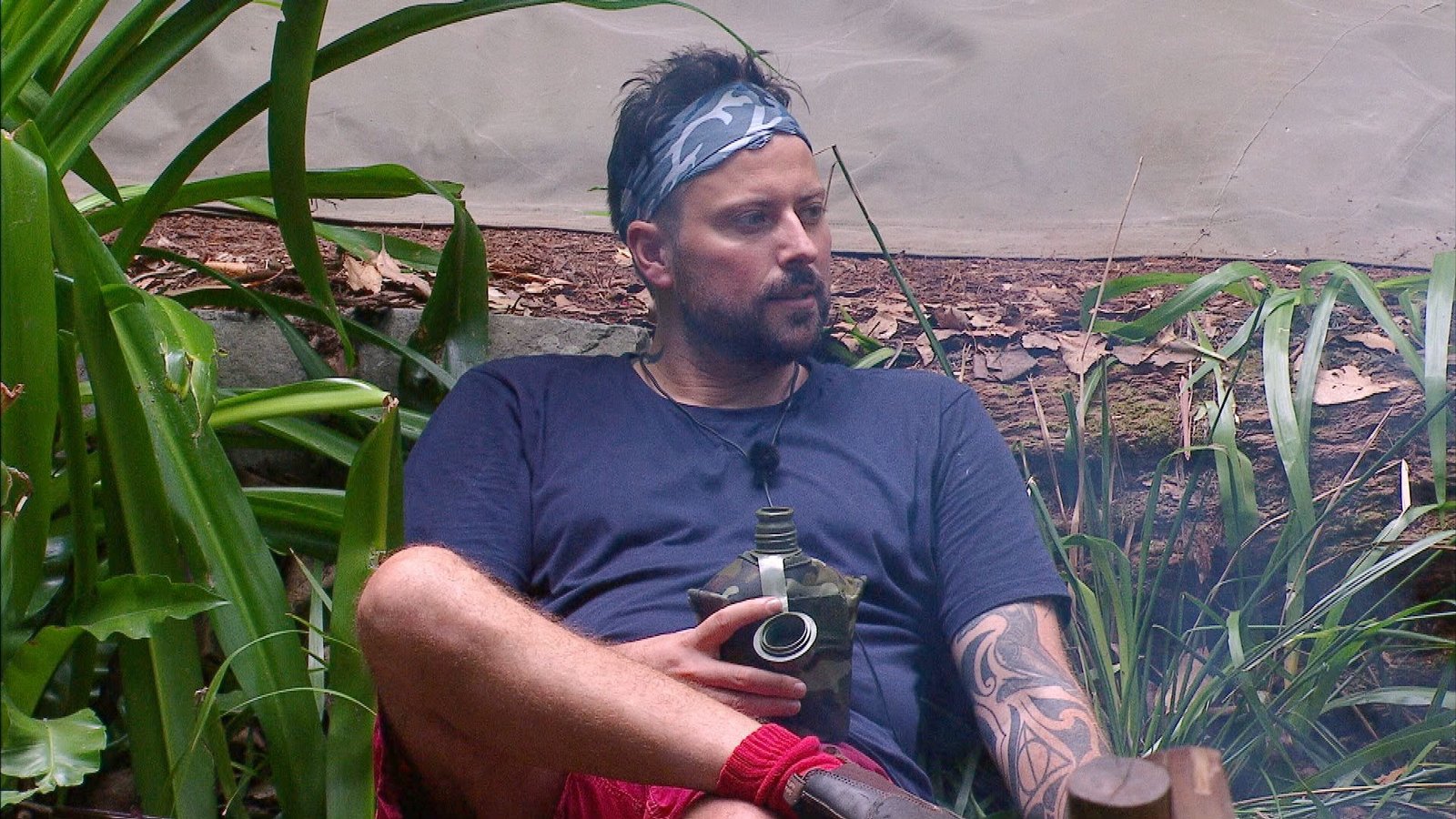 Felix ist unzufrieden, weil bei der Prüfung kein Essen erspielt wurde.Foto: RTL/Tag 8 Felix ist unzufrieden, weil bei der Prüfung kein Essen erspielt wurde.Foto: RTL/Tag 8
