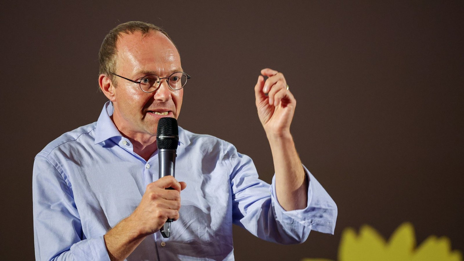 Wolfram Günther bei einem Wahlkampfauftritt in DresdenFoto: dpa/Jan Woitas Wolfram Günther bei einem Wahlkampfauftritt in DresdenFoto: dpa/Jan Woitas