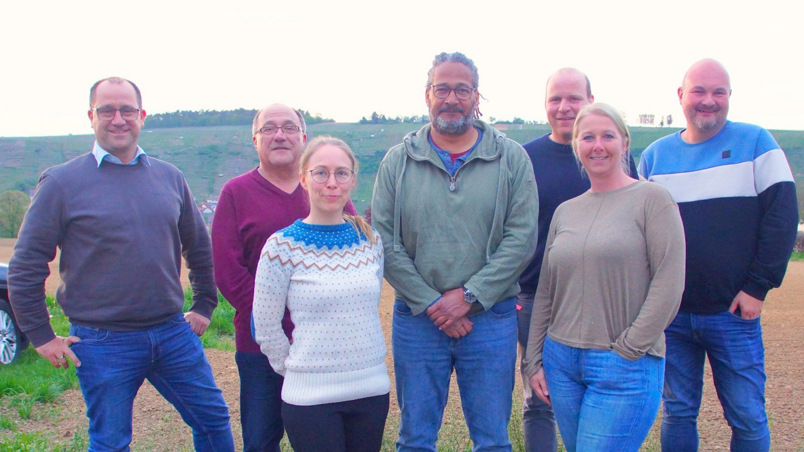 Der neue Vorstand der Freien Wähler (von links): Jens Rentschler, Sieghard Geske, Jana Eberle-Lietz, René Bellini, Friedemann Budday, Bianca Herzog und Martin Witsch. Foto: p Der neue Vorstand der Freien Wähler (von links): Jens Rentschler, Sieghard Geske, Jana Eberle-Lietz, René Bellini, Friedemann Budday, Bianca Herzog und Martin Witsch. Foto: p