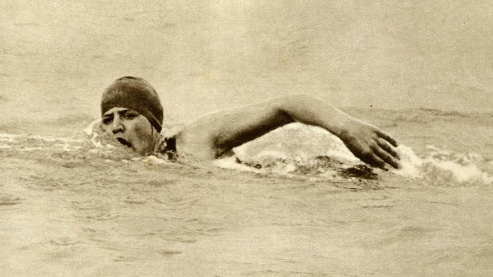 Gertrude Ederle in ihrem ElementImago/Heritage Images Gertrude Ederle in ihrem ElementImago/Heritage Images