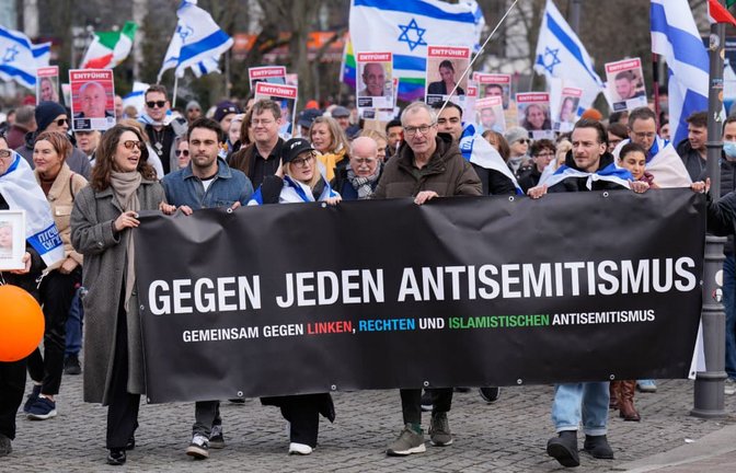Demo in Berlin gegen Antisemitismus, mit Volker Beck, Präsident der Deutsch-Israelischen Gesellschaft Berlin (Archivbild).<span class='image-autor'>Imago/Bernd Elmenthaler</span>