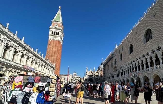 Blick auf den Markusplatz in Venedig (Archivbild)<span class='image-autor'>Christoph Sator/dpa</span>