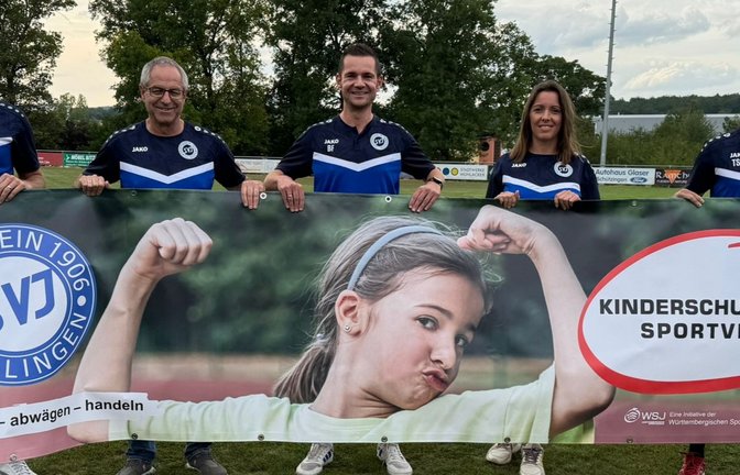 Das Banner fungiert als sichtbares Zeichen des SV Illingen in Sachen Kinder- und Jugendschutz. <span class='image-autor'>Foto: privat</span>