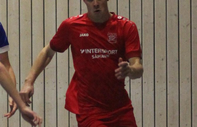 Großglattbachs Kapitän Patrick Beisser ist am zweiten Weihnachtsfeiertag mit seinem Team beim Brezelcup in Wiernsheim gefordert. <span class='image-autor'>Foto: Dittrich</span>