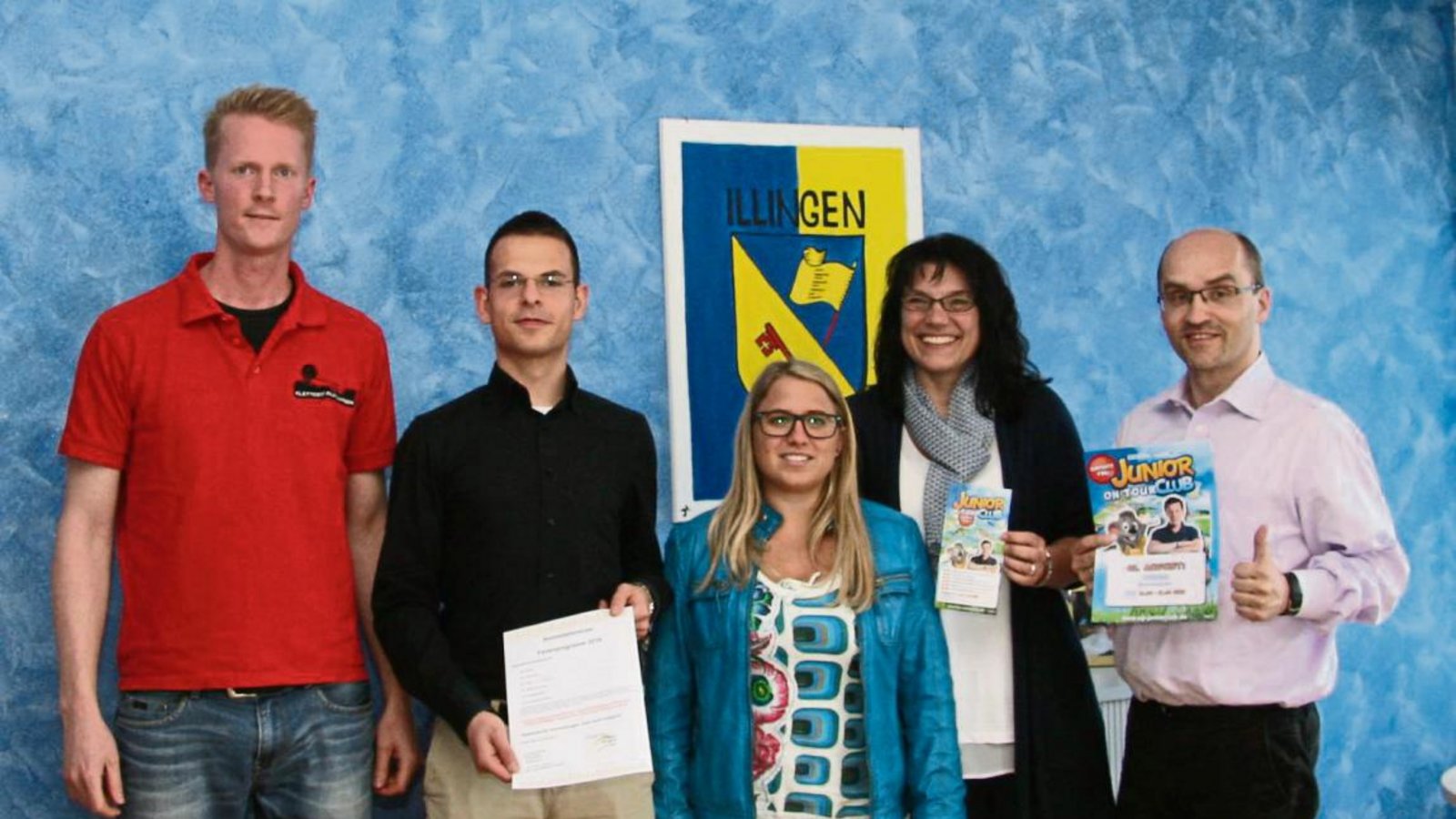Stephan Coenen, Dominik Laudamus, Vera Müller, Sabine Gayer und Harald Eiberger (v. l.) haben ein abwechslungsreiches Sommerferienprogramm für Illinger Kinder und Jugendliche auf die Beine gestellt. Foto: Thomaser Stephan Coenen, Dominik Laudamus, Vera Müller, Sabine Gayer und Harald Eiberger (v. l.) haben ein abwechslungsreiches Sommerferienprogramm für Illinger Kinder und Jugendliche auf die Beine gestellt. Foto: Thomaser