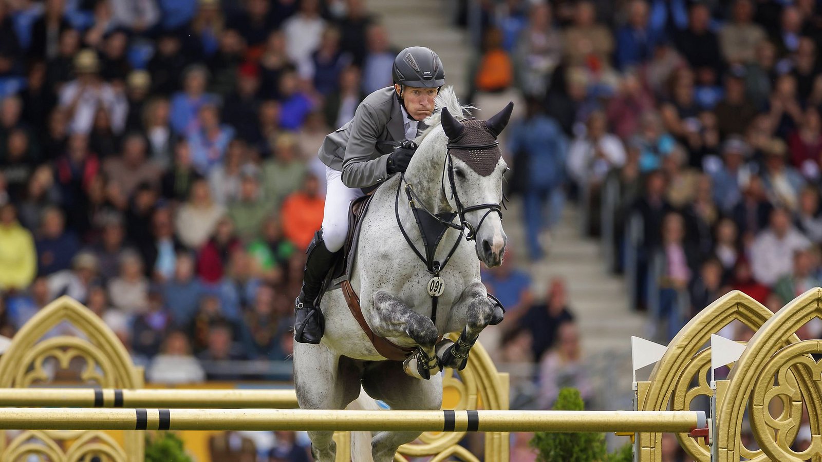 2023: Ludger Beerbaums letzter Ritt in einem bedeutenden Turnier. In der Aachener Soers verabschiedet sich der erfolgreiche Springreiter vom großen SportFoto: imago/Stefan Lafrentz