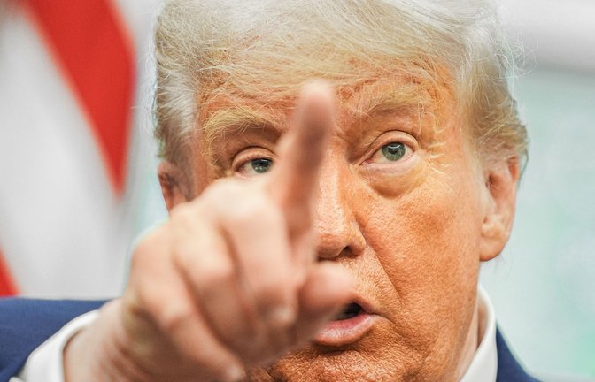 Donald Trump hat ein Abkommen mit dem Iran in Aussicht gestellt, muss aber noch liefern – die Finanzmärkte feiern schon mal.<span class='image-autor'>Foto: Evan Vucci/AP/dpa</span>