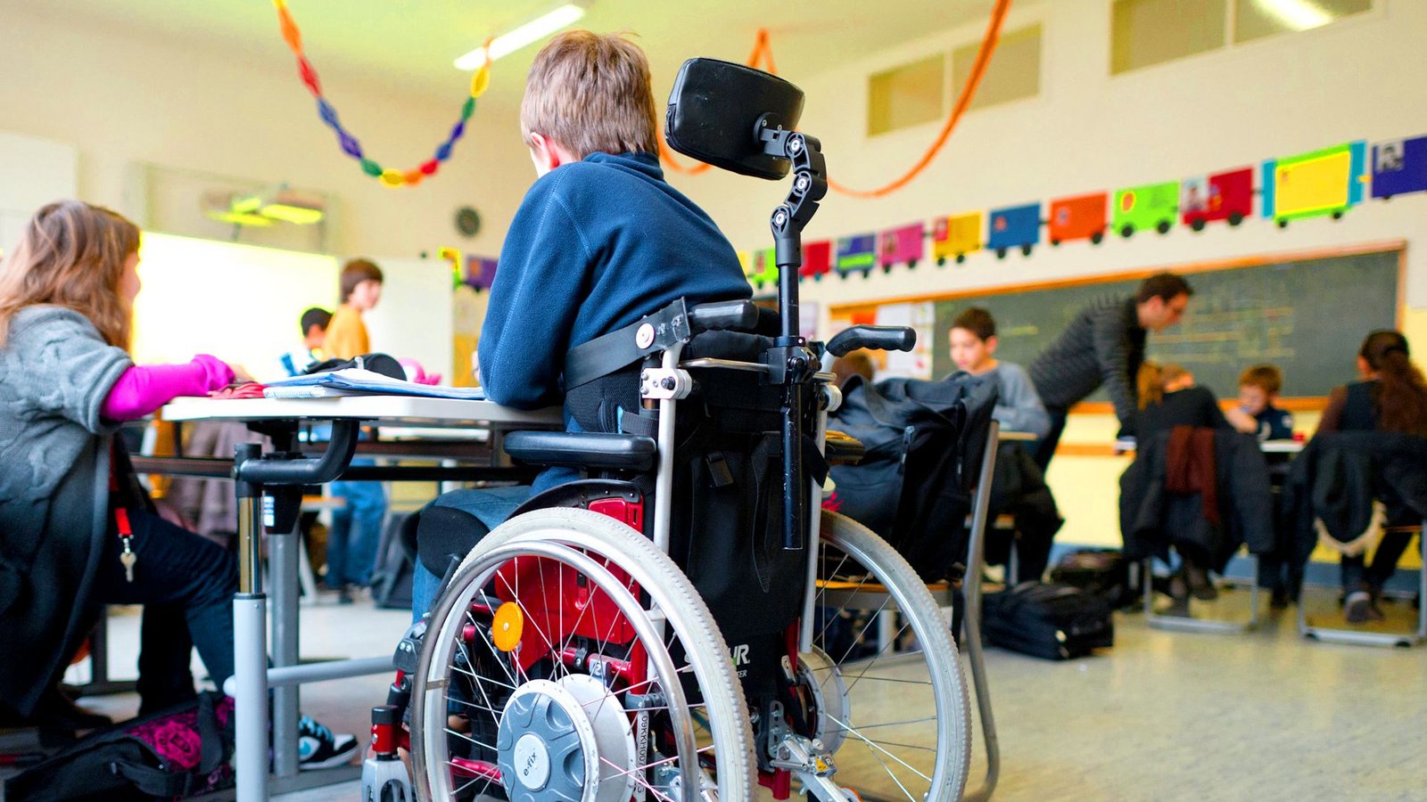 Die Lehrerversorgung in den Sonderpädagogischen Bildungs- und Beratungszentren und in den Inklusionsklassen lässt vielerorts zu wünschen übrig.Foto: dpa/Uwe Anspach Die Lehrerversorgung in den Sonderpädagogischen Bildungs- und Beratungszentren und in den Inklusionsklassen lässt vielerorts zu wünschen übrig.Foto: dpa/Uwe Anspach