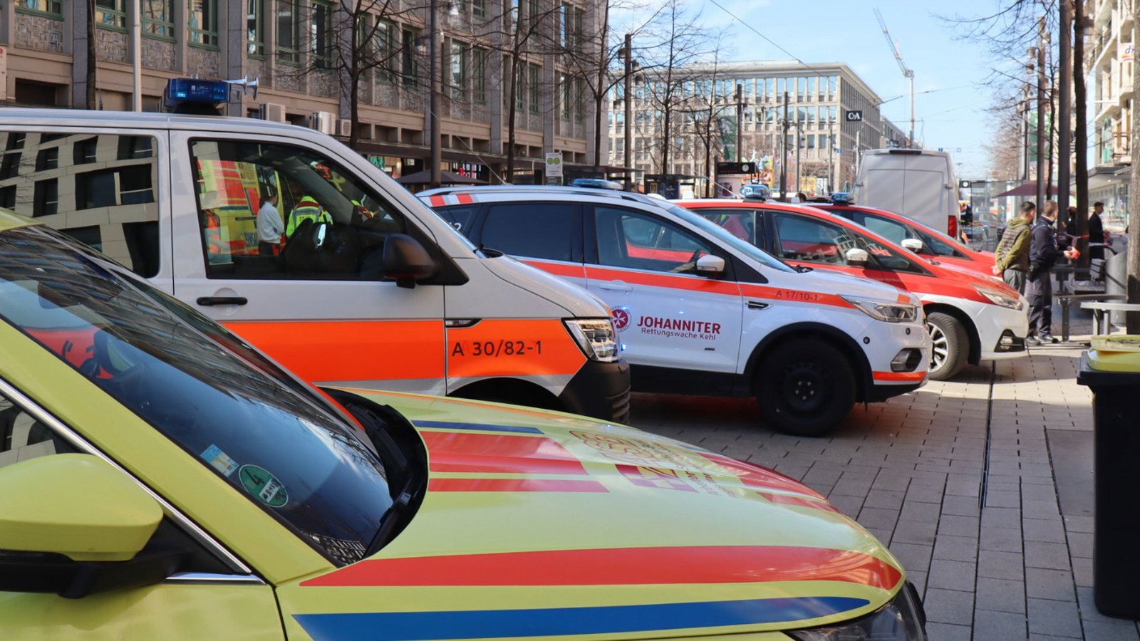 Der Vorfall ereignete sich laut Polizei am zentralen Paradeplatz.Foto: dpa/René Priebe Der Vorfall ereignete sich laut Polizei am zentralen Paradeplatz.Foto: dpa/René Priebe