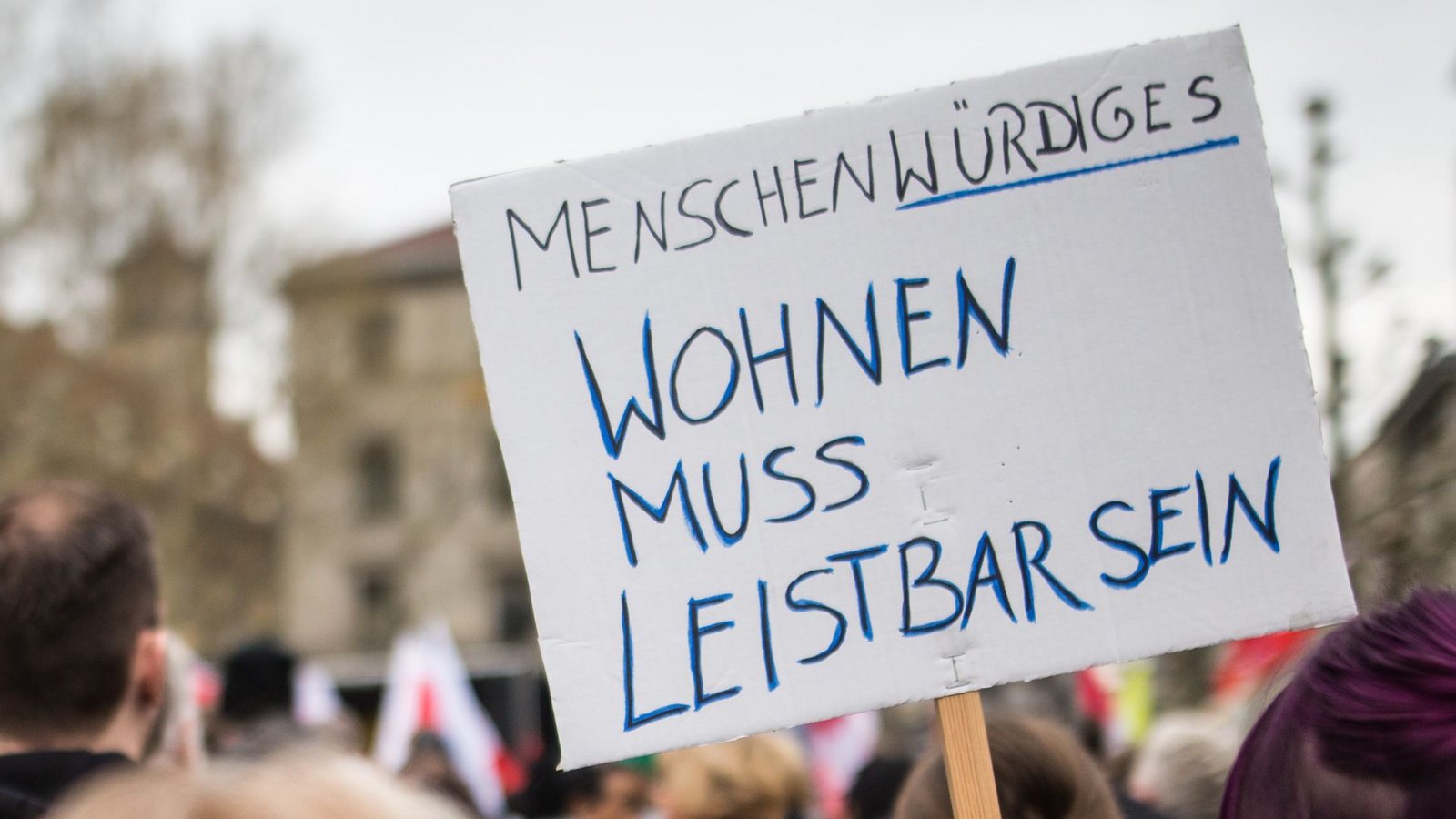 Die Linke setzt sich für bezahlbaren Wohnraum ein. Ihre  wichtigste Wahlkampfforderung bei der Kommunalwahl: niedrige Mieten.Foto: Lichtgut/Christoph Schmidt/Christoph Schmidt