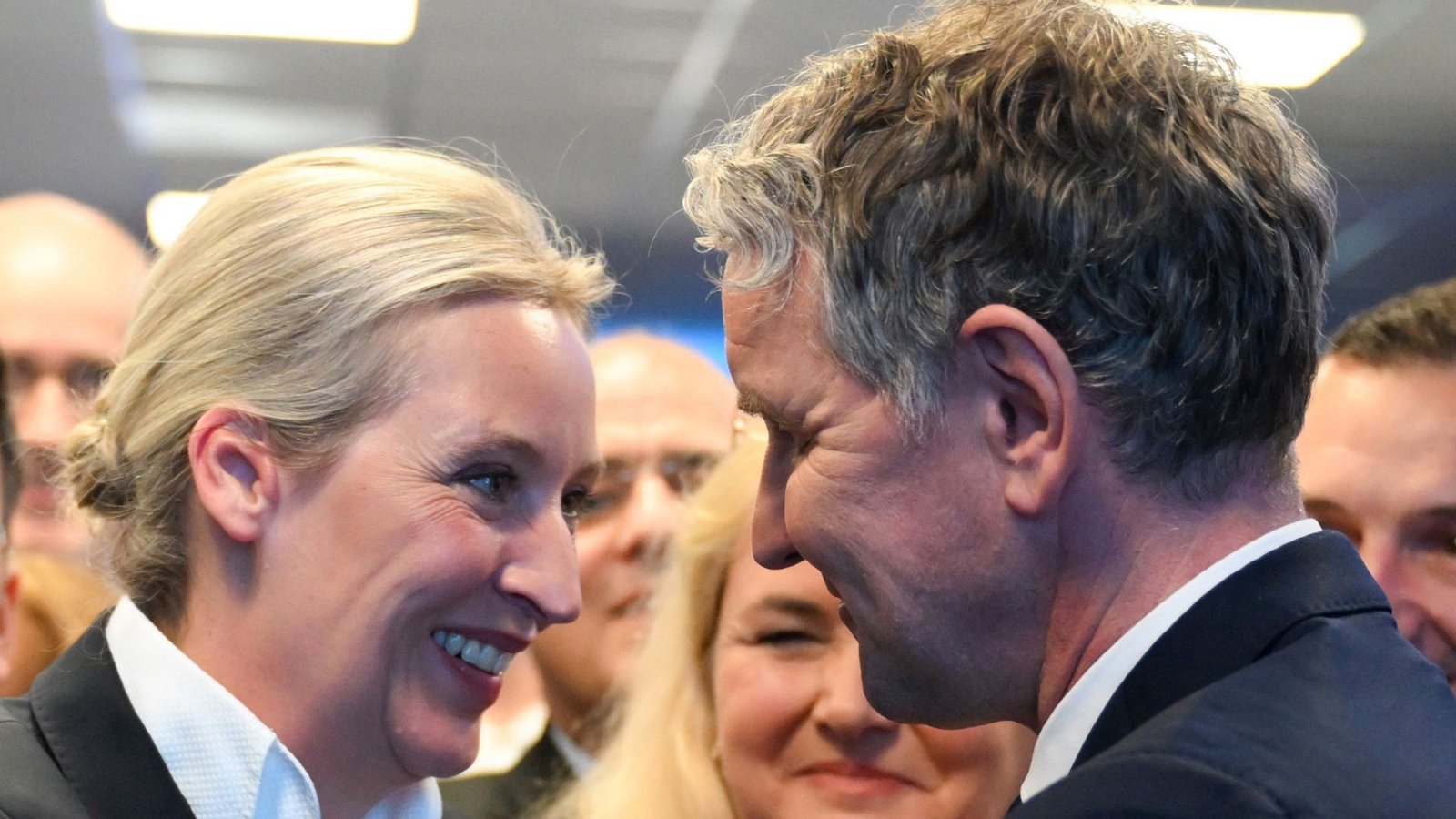 Von den einstigen Flügelkämpfen in der AfD ist heute nicht mehr viel zu spüren. Etliche frühere Führungspersönlichkeiten haben die Partei seither verlassen. (Archivfoto)Foto: Sören Stache/dpa-Pool/dpa
