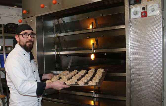 Markus Laier betreibt seine Bäckerei in Oberriexingen in fünfter Generation. Wie viele Kollegen hat auch er Sorge, wie es weitergeht. <span class='image-autor'>Foto: Rücker</span>