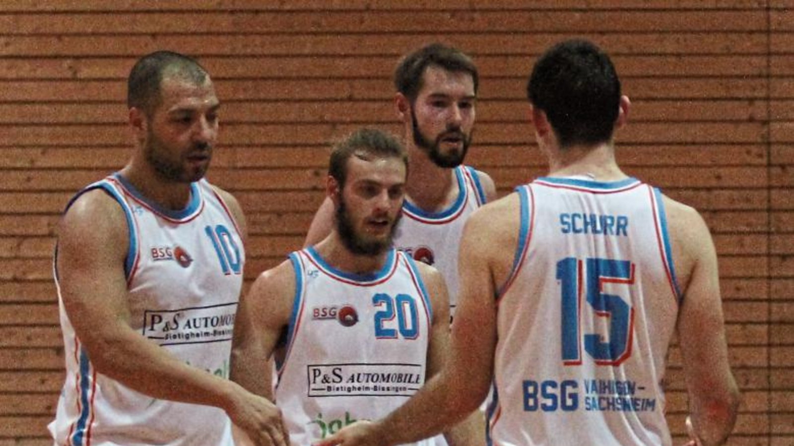 Mit mannschaftlichem Zusammenhalt haben die Basketballer der BSG Vaihingen/Sachsenheim zu Hause fast jeden Gegner vor Probleme gestellt. Foto: Nachreiner