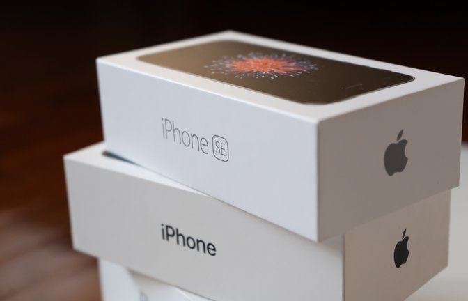 Das iPhone SE ist das günstigste Modell von Apple.<span class='image-autor'>Foto: Wachiwit / shutterstock.com</span>
