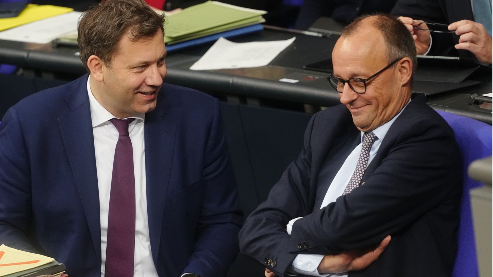 Sie können zufrieden sein: Kanzler Friedrich Merz (rechts) und SPD-Chef Lars Klingbeil.Foto: Kay Nietfeld/dpa Sie können zufrieden sein: Kanzler Friedrich Merz (rechts) und SPD-Chef Lars Klingbeil.Foto: Kay Nietfeld/dpa