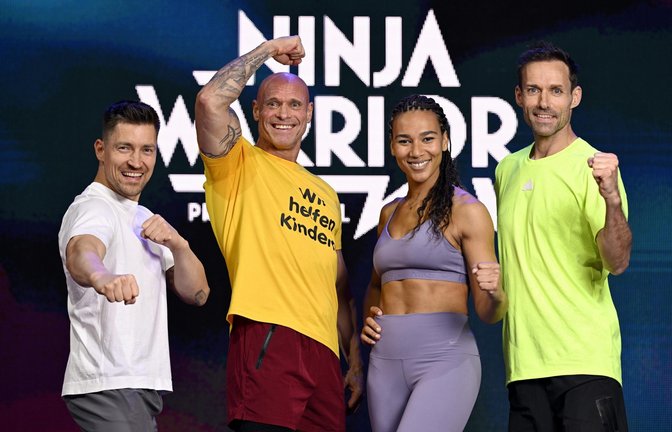 Das Team „Wonti" mit (v.l.) Philipp Boy, Thorsten Legat, Marie Mouroum und Sven Hannawald.<span class='image-autor'>Foto: RTL / Markus Hertrich</span>