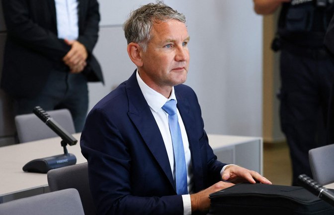 Im Prozess gegen Thüringens AfD-Chef Björn Höcke hat die Staatsanwaltschaft eine Bewährungsstrafe gefordert.<span class='image-autor'>Foto: AFP/CHRISTIAN MANG</span>