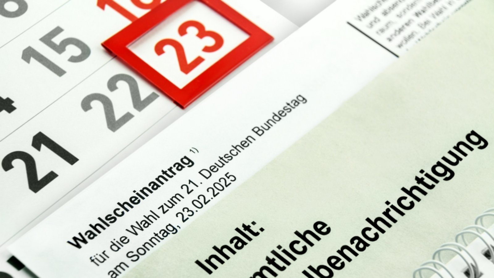 Kann man trotz der beantragten Unterlagen ins Wahllokal?Foto: PhotoSGH / shutterstock.com Kann man trotz der beantragten Unterlagen ins Wahllokal?Foto: PhotoSGH / shutterstock.com