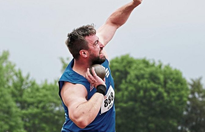 Kugelstoßer Tobias Dahm (VfL Sindelfingen) findet immer wieder den Weg zum Sportfest an Himmelfahrt in Bönnigheim. Foto: Baumann