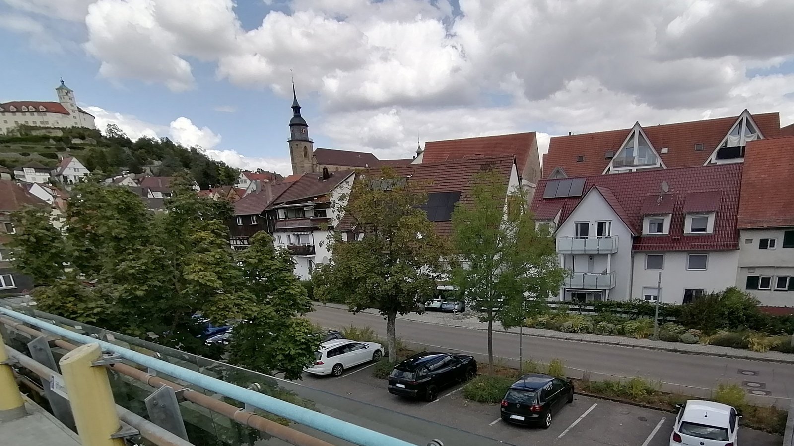 Noch in diesem Jahr könnte mit dem Umbau des Parkhaus-Areals in den Vaihinger Köpfwiesen begonnen werden.  Foto: Banholzer