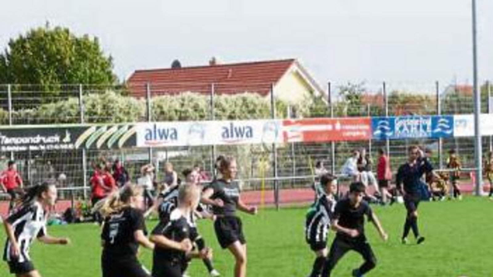 Packende Duelle beim Konfi-Cup.  Foto: p