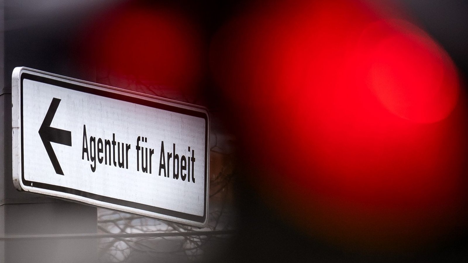 Das Bremer Jobcenter steckt in einer Krise. (Archivfoto)Foto: Sina Schuldt/dpa