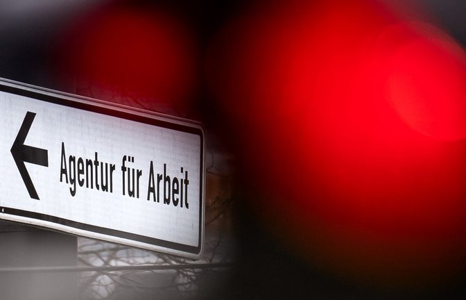 Das Bremer Jobcenter steckt in einer Krise. (Archivfoto)<span class='image-autor'>Foto: Sina Schuldt/dpa</span>