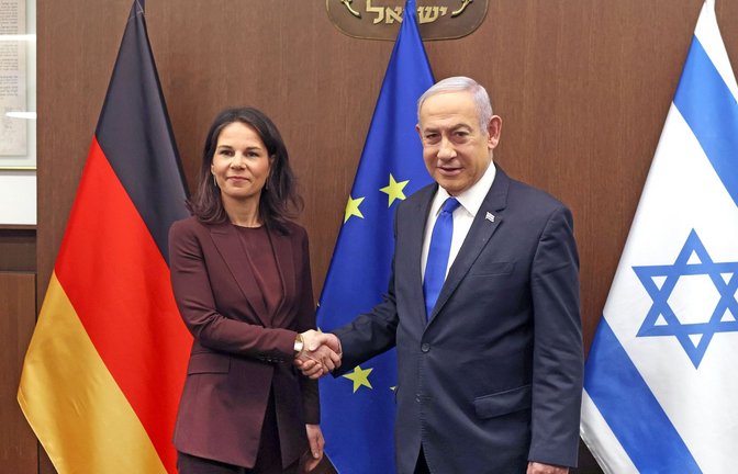Bundesaußenministerin Annalena Baerbock und Israels Premier Benjamin Netanjahu trafen sich am Mittwoch in Jerusalem.<span class='image-autor'>Foto: Ilia Yefimovich/dpa</span>