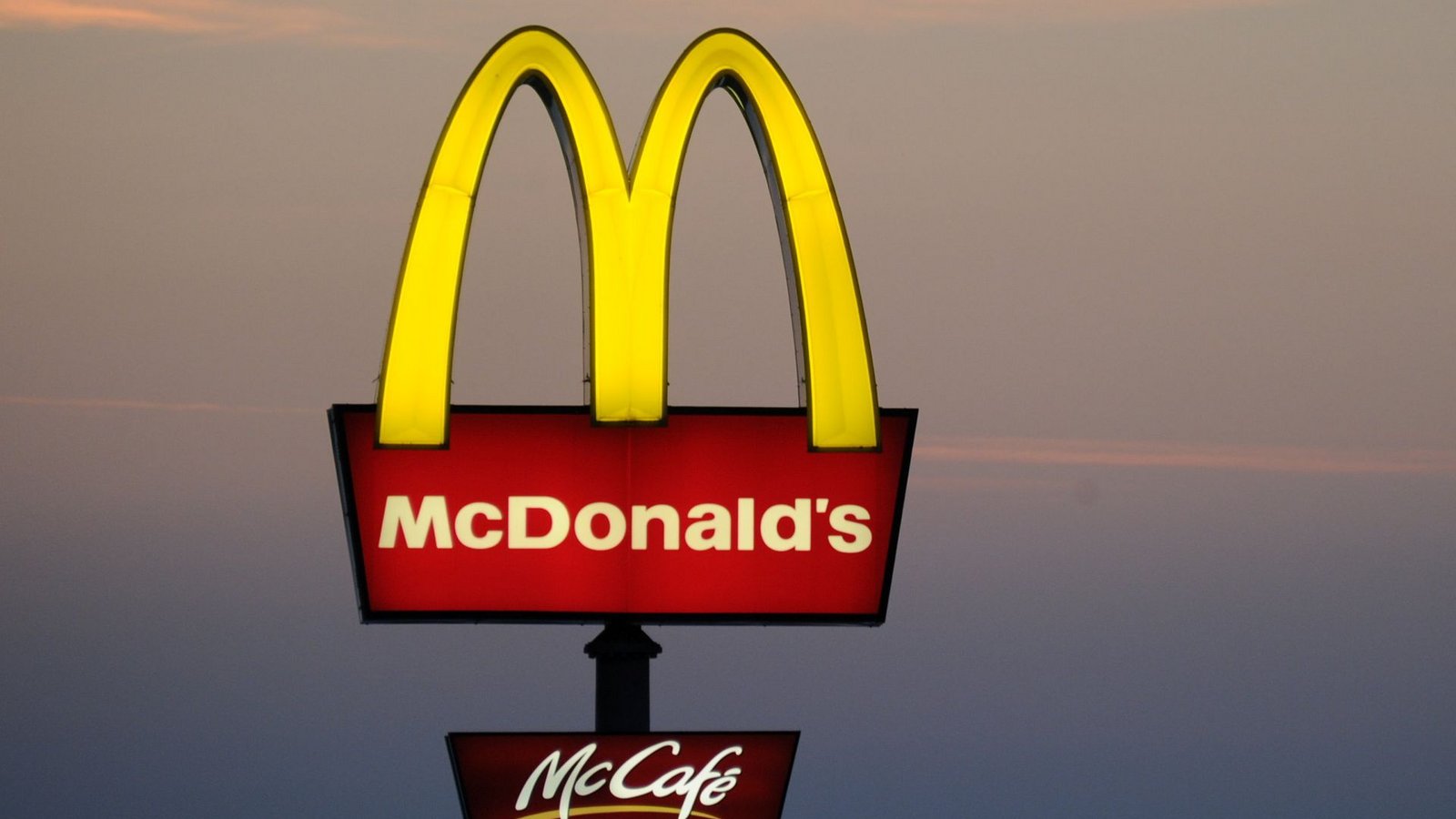 In den USA kann man den Grimace Shake bei Mc Donald’s bestellen (Symbolbild).Foto: dpa/Tobias Hase