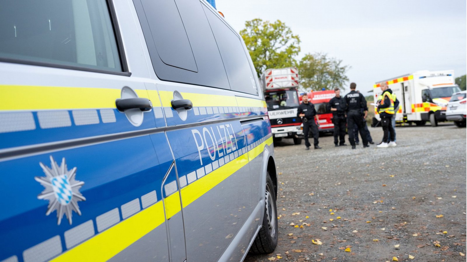 Bundesweit eilt die Polizei wegen Bombendrohungen von einem Einsatz zum nächsten.Foto: dpa/Pia Bayer