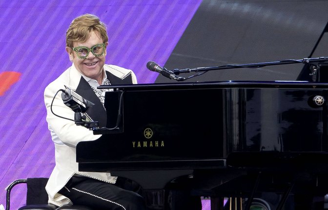 „Nicht selbst verschuldet“: Elton John im Juni 2022 im Hyde Park in London.<span class='image-autor'>Foto: Imago/Matrix</span>