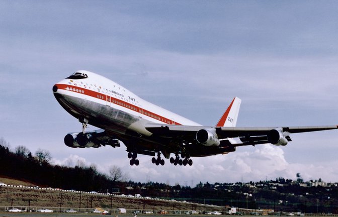 Start der ersten Boeing 747 auf dem Boeing Field in Seattle im Jahr 1969.<span class='image-autor'>Foto: Boeing/dpa</span>