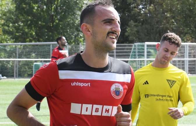 Aristidis Perhanidis&nbsp; (hier noch im Trikot des TSV Plattenhardt) trifft im Testspiel des SV Fellbach gegen den TSV Bad Boll beim 2:2 doppelt. Foto: Günter E. Bergmann - Photography<span class='image-autor'>Günter E. Bergmann - Photograph</span>