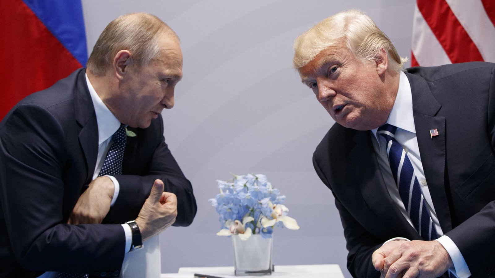 Kurzer Draht: die Präsidenten Russlands, Wladimir Putin (links), und der USA, Donald Trump – hier während eines früheren Zusammentreffens.Foto: dpa/Evan Vucci Kurzer Draht: die Präsidenten Russlands, Wladimir Putin (links), und der USA, Donald Trump – hier während eines früheren Zusammentreffens.Foto: dpa/Evan Vucci