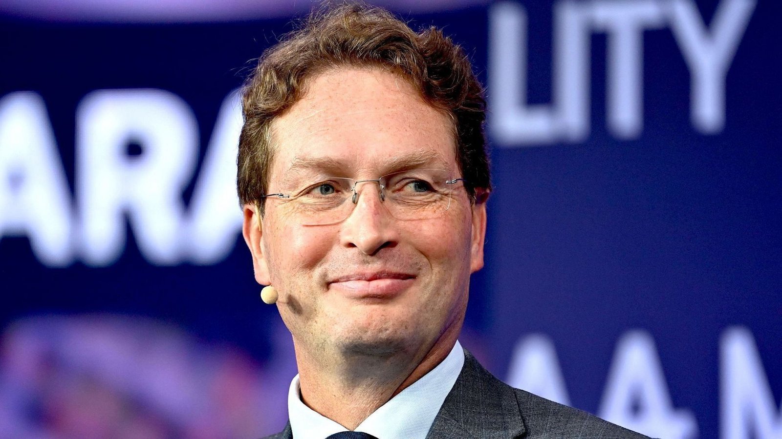 Ola Källenius, Chef von Mercedes-Benz, stellt sich den Fragen unserer Redaktion und unserer Leser.Foto: www.imago-images.de Ola Källenius, Chef von Mercedes-Benz, stellt sich den Fragen unserer Redaktion und unserer Leser.Foto: www.imago-images.de