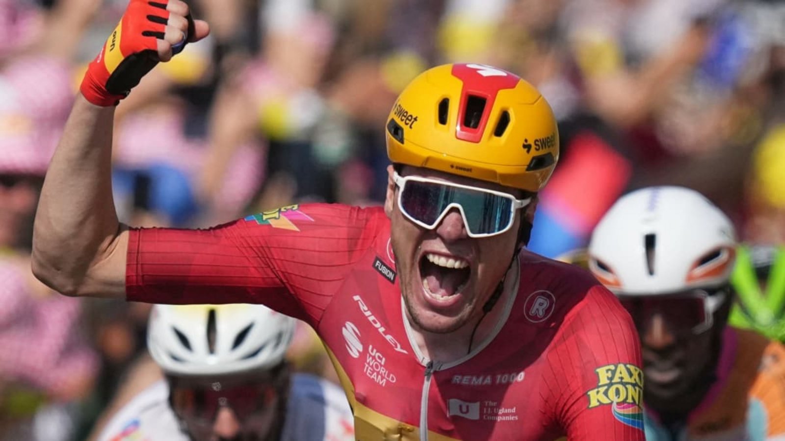 Bei der Tour de France können sich die Fans wieder auf spannende Etappen freuen.Thibault Camus/AP/dpa Bei der Tour de France können sich die Fans wieder auf spannende Etappen freuen.Thibault Camus/AP/dpa