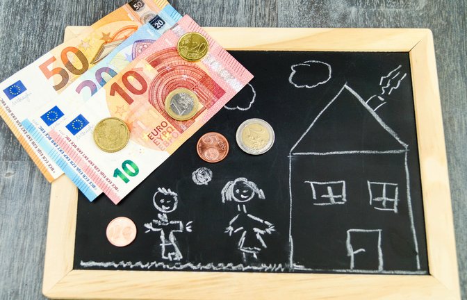 Das Kindergeld wird gestaffelt ausbezahlt.<span class='image-autor'>Foto: Steidi / shutterstock.com</span>