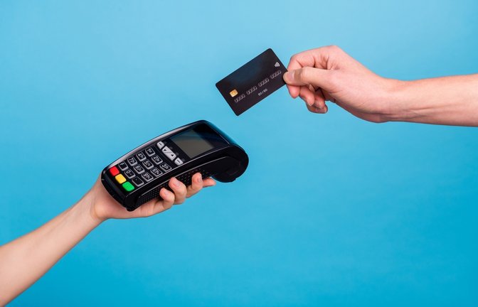 Payone bietet verschiedene Zahlungsdienstleistungen an.<span class='image-autor'>Foto: Roman Samborskyi / shutterstock.com</span>