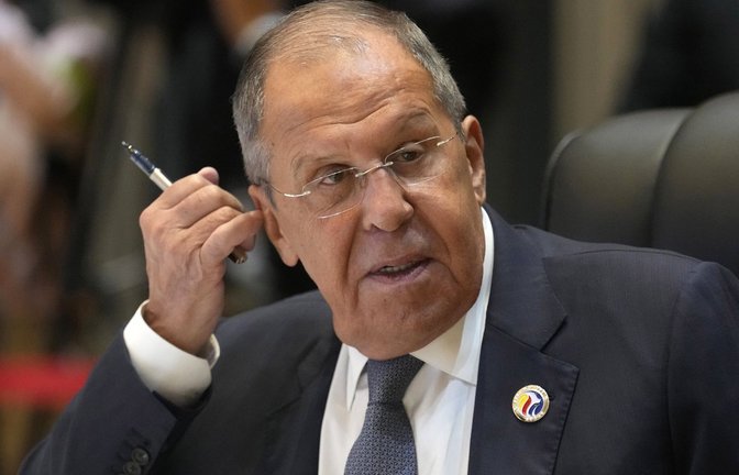 Russlands Außenminister Sergej Lawrow hat ukrainische Äußerungen zu möglichen Friedensgesprächen mit Moskau als „widersprüchlich“ verworfen (Archivfoto).<span class='image-autor'>Foto: dpa/Sakchai Lalit</span>