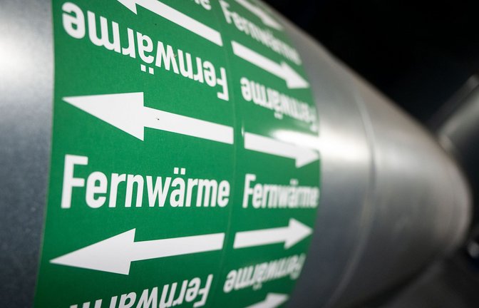 Fern- und Nahwärmenetze können ein Mittel auf dem Weg zum klimaneutralen Heizen sein.<span class='image-autor'>Foto: dpa/Marijan Murat</span>
