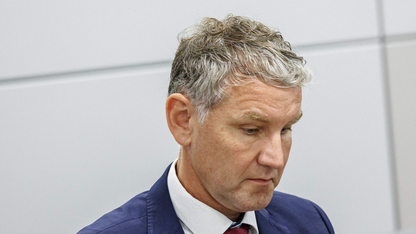 Björn Höcke wurde zu einer Geldstrafe verurteilt.Foto: AFP/JENS SCHLUETER Björn Höcke wurde zu einer Geldstrafe verurteilt.Foto: AFP/JENS SCHLUETER
