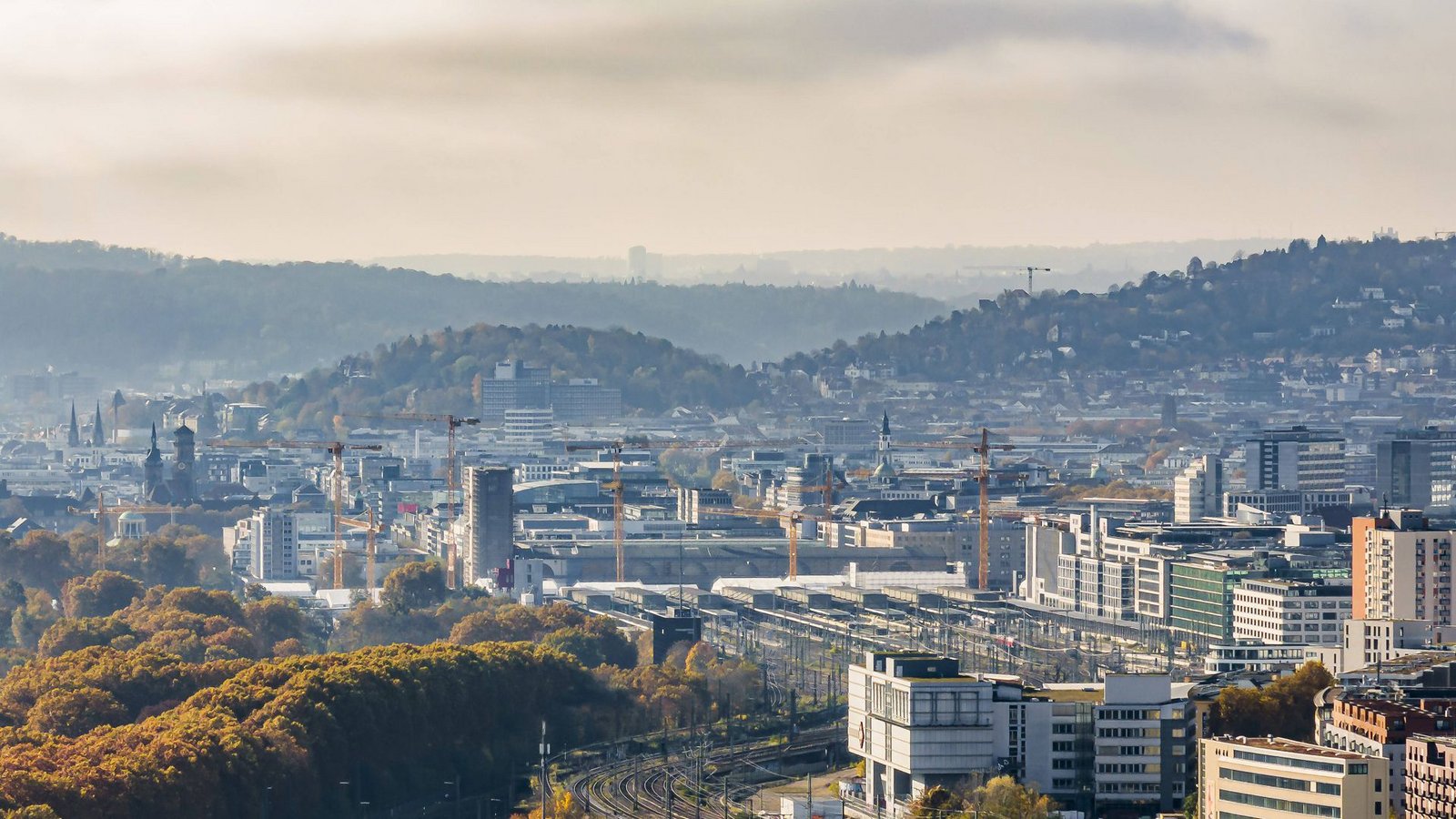Der Sommer 2024 bescherte einen Tourismus-Rekord in Baden-Württemberg. (Archivbild)Foto: IMAGO/Arnulf Hettrich/IMAGO/Arnulf Hettrich Der Sommer 2024 bescherte einen Tourismus-Rekord in Baden-Württemberg. (Archivbild)Foto: IMAGO/Arnulf Hettrich/IMAGO/Arnulf Hettrich