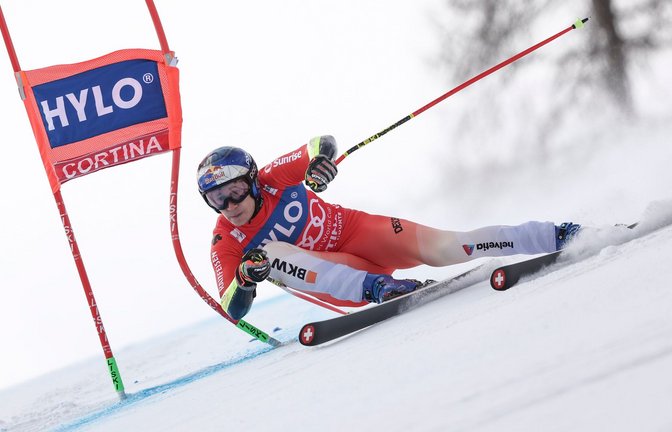 Dominiert derzeit das Ski alpin der Männer: Marco Odermatt aus der SChweiz.<span class='image-autor'>Foto: Gabriele Facciotti/AP/dpa/Archivbild</span>