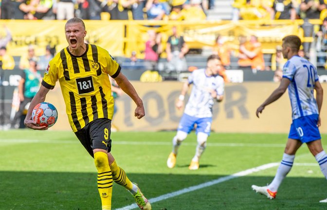 Dortmunds Erling Haaland jubelt nach seinem Tor zum 1:1.<span class='image-autor'>Foto: David Inderlied/dpa</span>