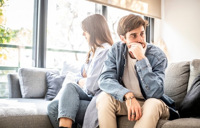 Ein junger Mann teilt seine Erfahrungen mit einer Beziehungspause und entfacht eine hitzige Diskussion.<span class='image-autor'>Foto: simona pilolla 2 / Shutterstock.com</span>