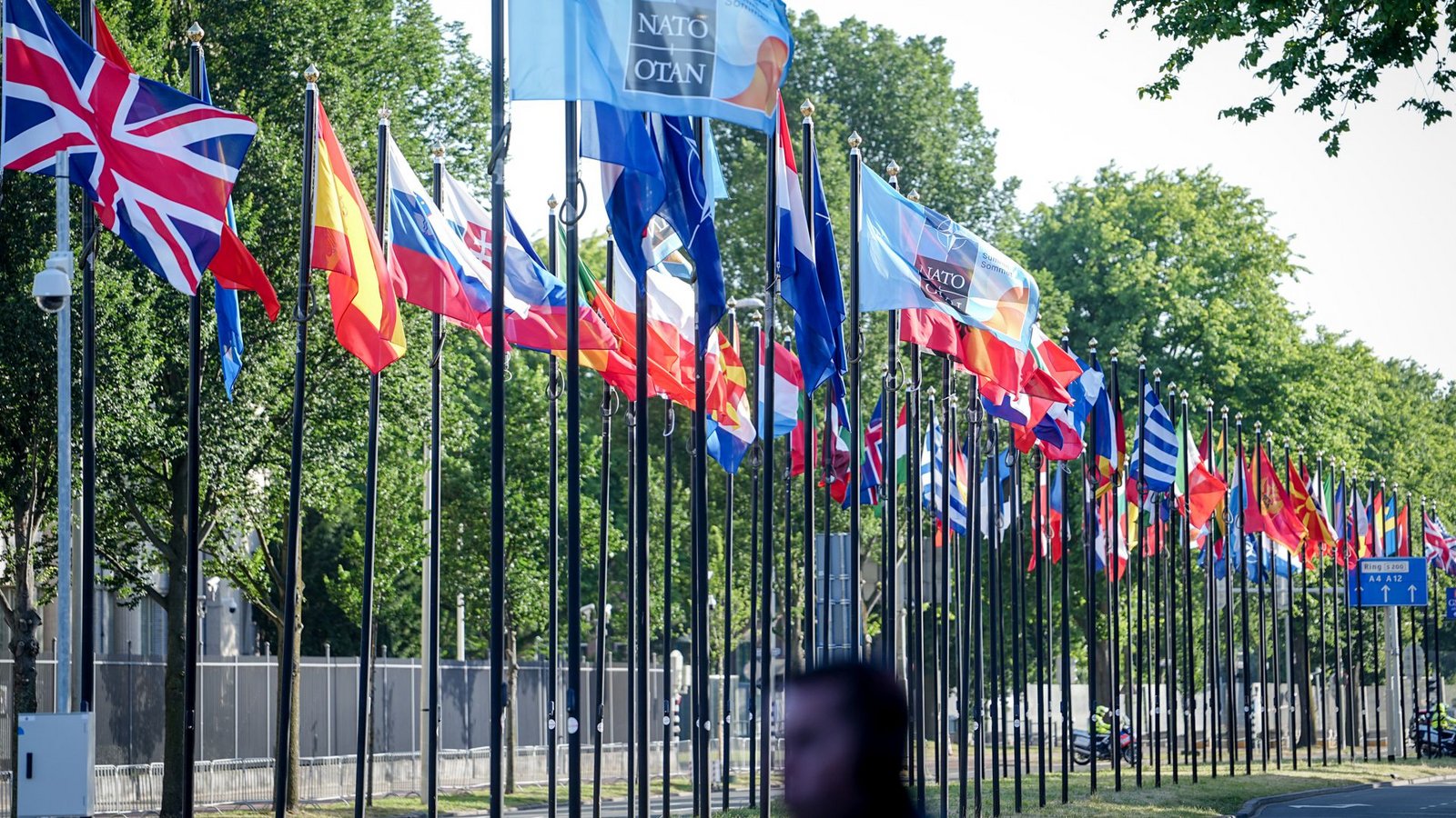 32 Staats- und Regierungschef sind zum Nato-Gipfel gereist.Foto: Kay Nietfeld/dpa/Kay Nietfeld