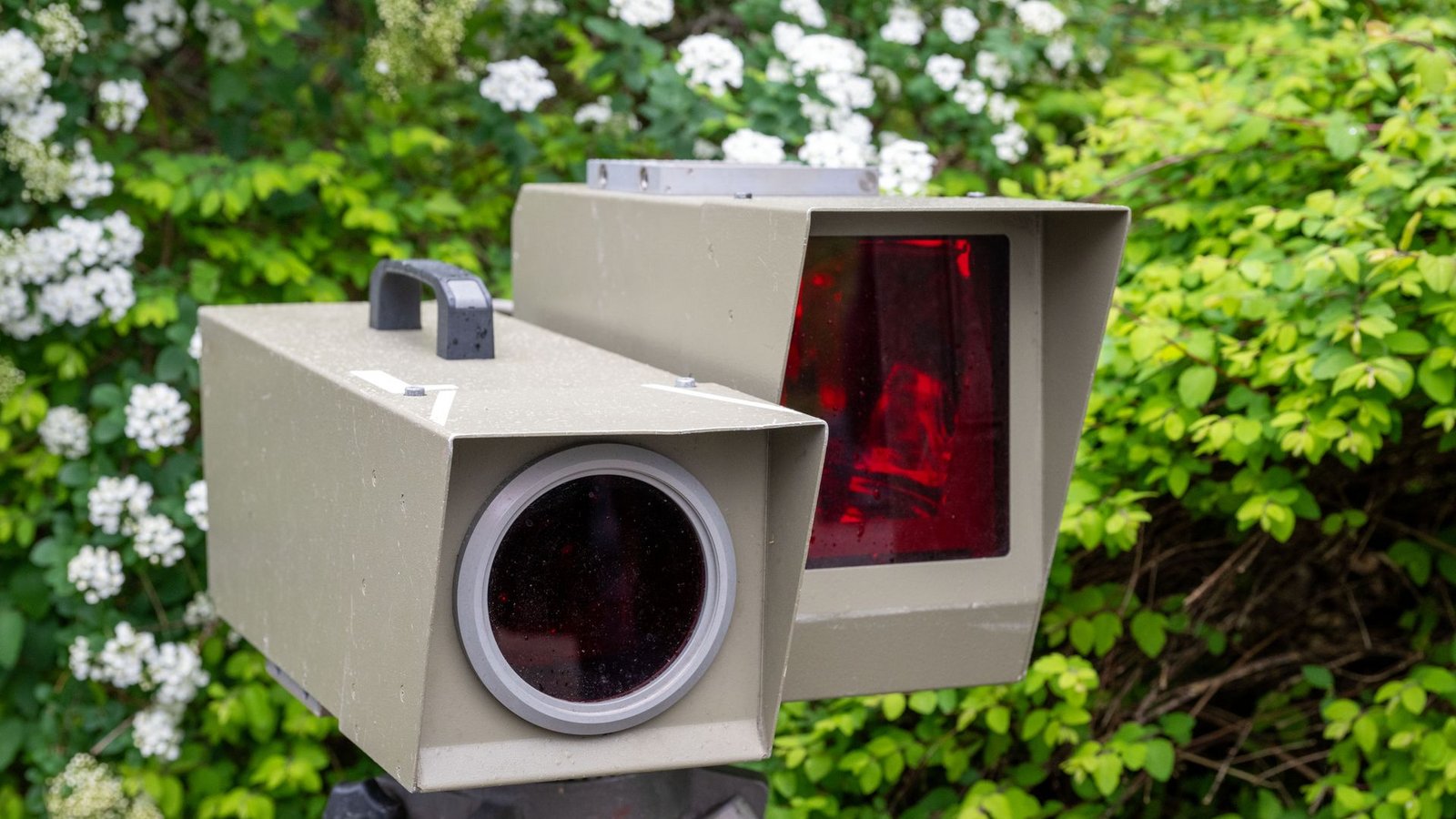 Die erste von zwei „Speedweeks“ in diesem Jahr hat gestartet. Bayern nimmt am Blitzermarathon 2026 teil.Foto: Pia Bayer/dpa